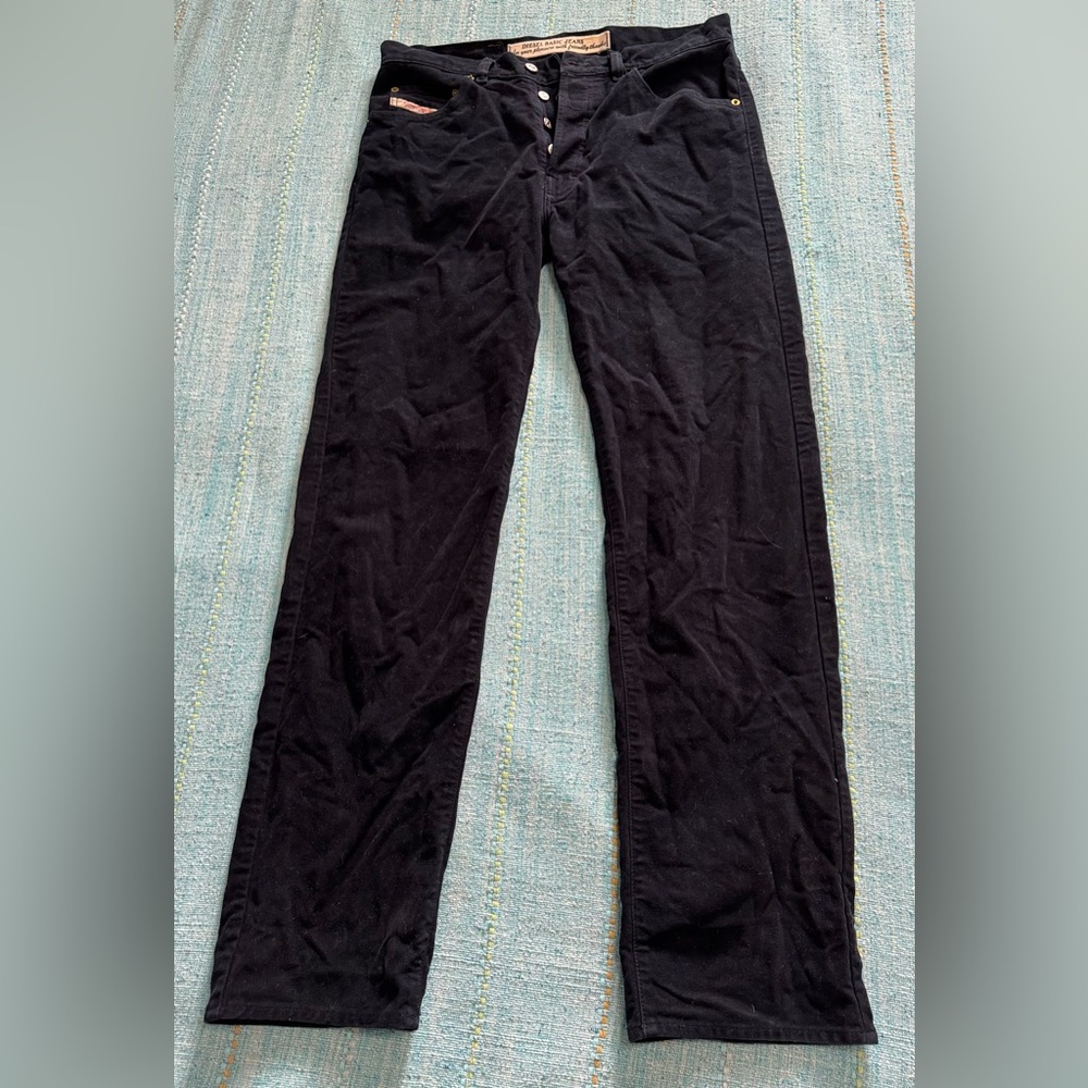 Diesel size 32 in soft velvety material
